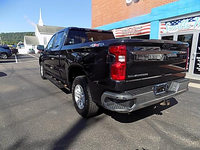 2022 Chevrolet Silverado 1500 4WD Crew Cab Standard Bed LT