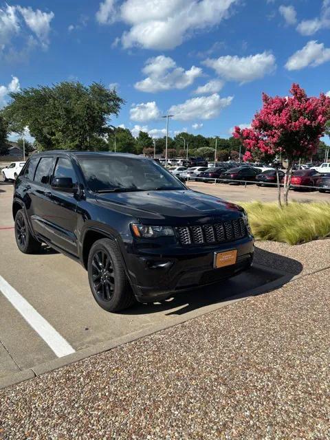 2019 Jeep Grand Cherokee Altitude 4x2