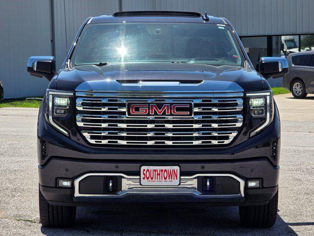 2023 GMC Sierra 1500 4WD Crew Cab Short Box Denali