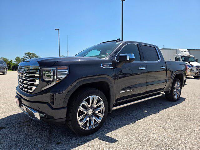 2023 GMC Sierra 1500 4WD Crew Cab Short Box Denali