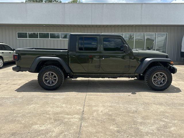 2024 Jeep Gladiator Sport