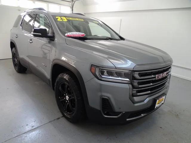 2023 GMC Acadia AWD AT4