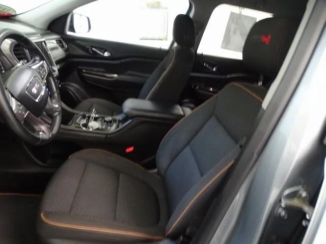 2023 GMC Acadia AWD AT4