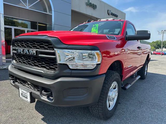 2020 RAM 3500 Tradesman Regular Cab 4x4 8 Box