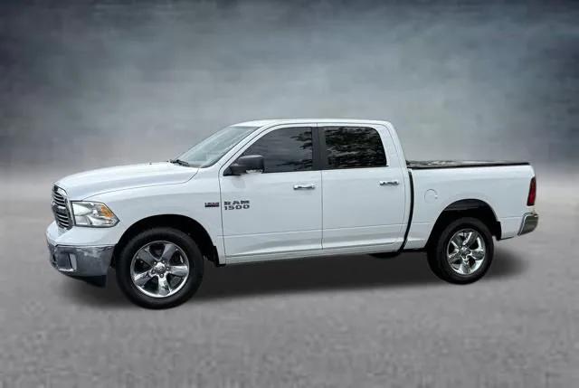 2017 RAM 1500 Big Horn Crew Cab 4x4 57 Box