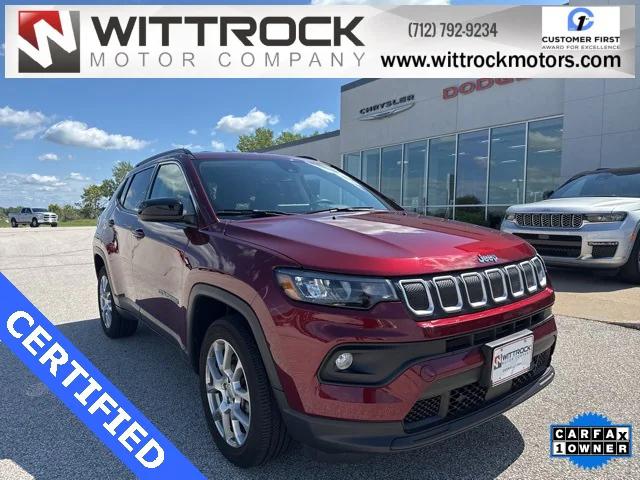 2022 Jeep Compass Latitude Lux 4x4 2022 Jeep Compass Latitude Lux 4x4