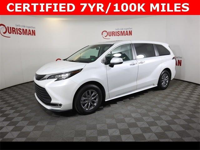 2023 Toyota Sienna XLE