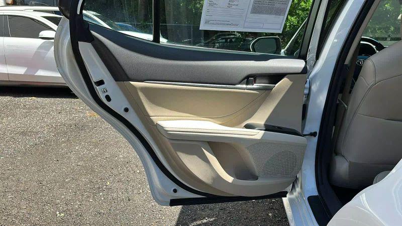 2018 Toyota Camry XLE