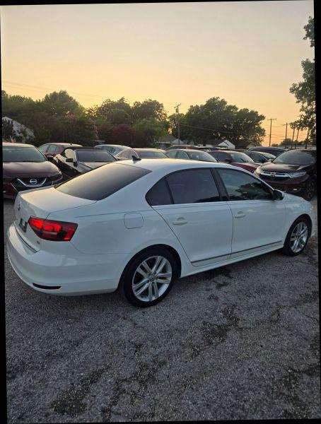 2017 Volkswagen Jetta 1.8T SEL Premium