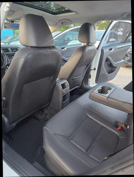 2017 Volkswagen Jetta 1.8T SEL Premium