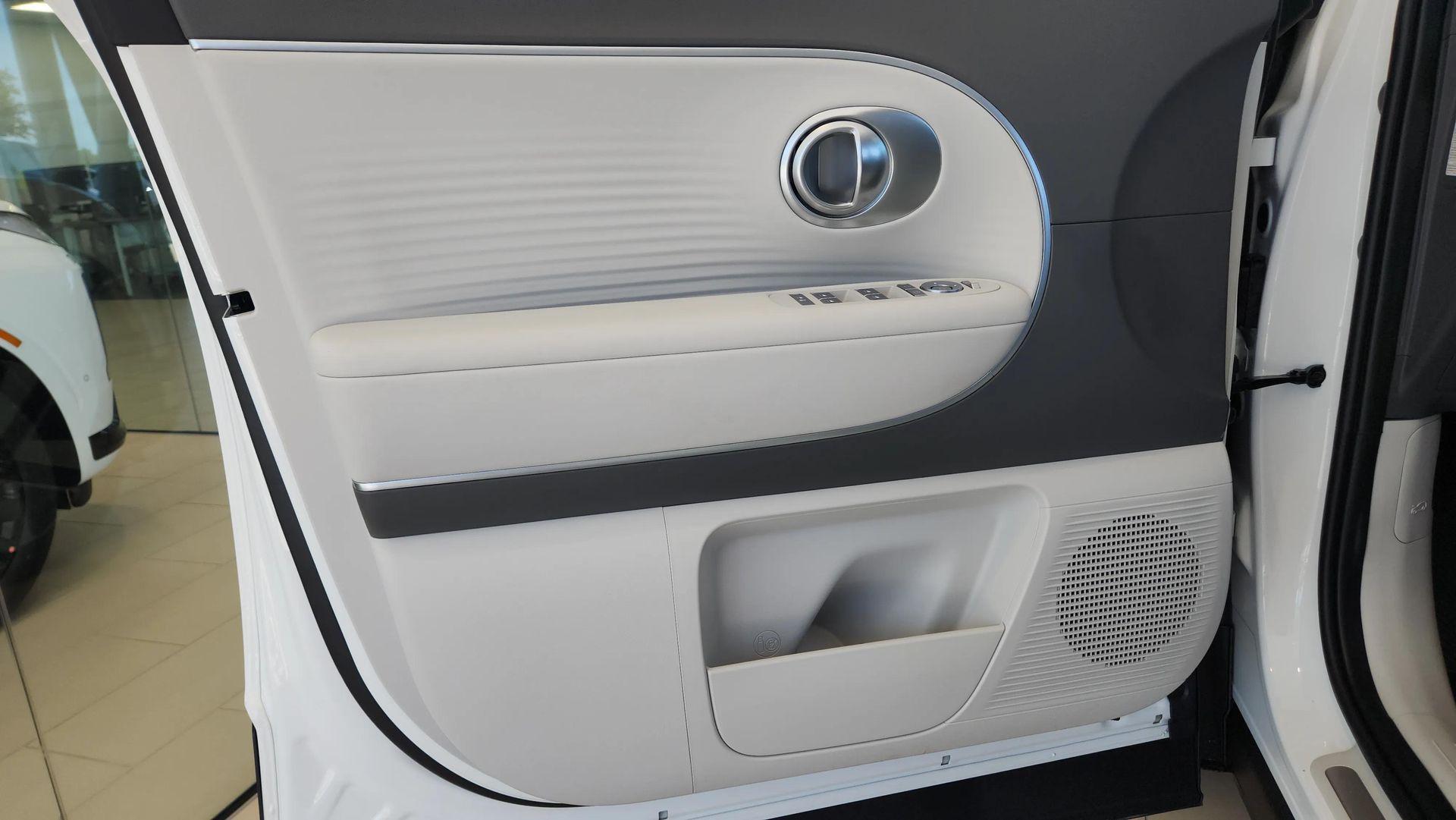 2026 Hyundai IONIQ 9 SEL - Photo 20