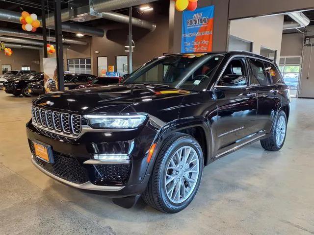 2022 Jeep Grand Cherokee Summit 4x4