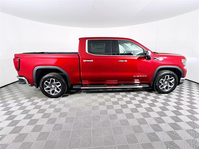 2025 GMC Sierra 1500 2WD Crew Cab Short Box SLT