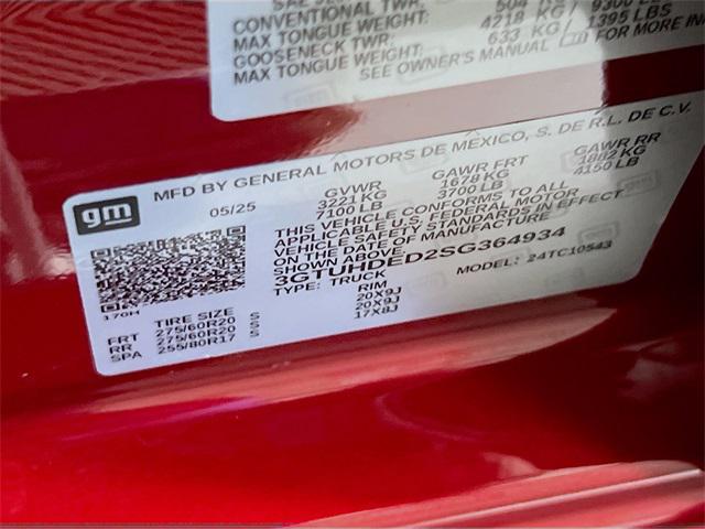 2025 GMC Sierra 1500 2WD Crew Cab Short Box SLT