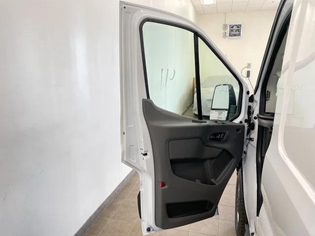 2025 Ford Transit Cargo Van 2025 Ford Transit-350 Cargo 3DR 148 WB RWD