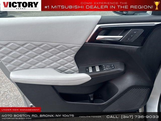2024 Mitsubishi Outlander PHEV SEL S-AWC