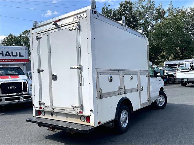 2018 Ford E-350 Cutaway Base