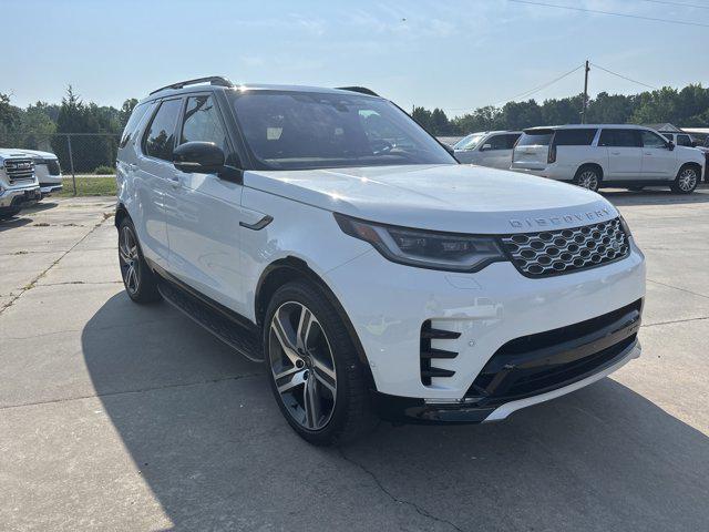 2023 Land Rover Discovery P360 Metropolitan Edition