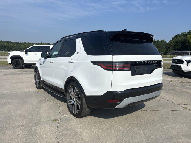 2023 Land Rover Discovery P360 Metropolitan Edition