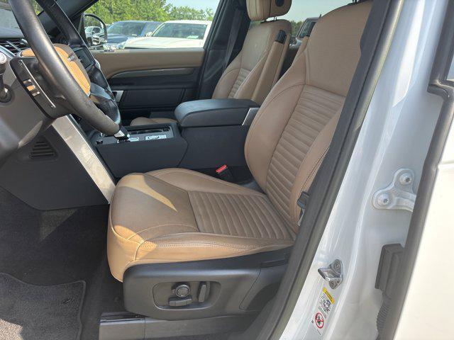 2023 Land Rover Discovery P360 Metropolitan Edition
