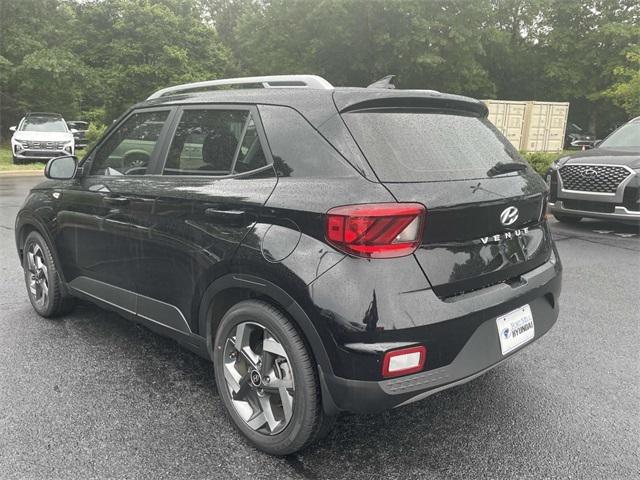 2022 Hyundai Venue SEL