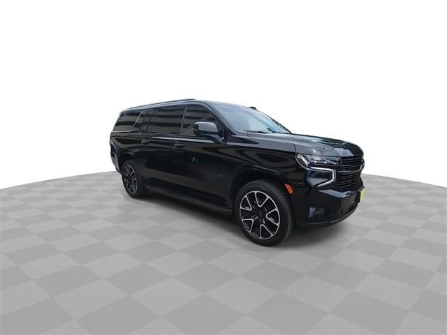 2023 Chevrolet Suburban 2WD RST