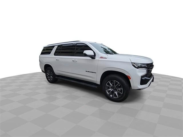 2023 Chevrolet Suburban 4WD Z71