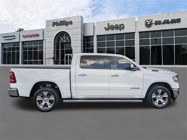 2020 RAM 1500 Laramie Crew Cab 4x4 57 Box