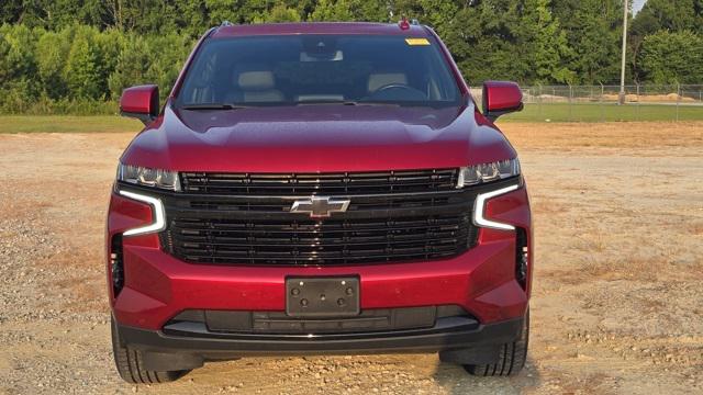 2023 Chevrolet Suburban 4WD RST