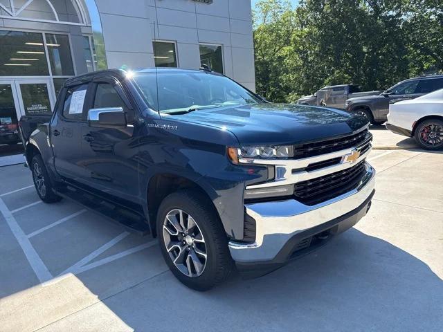 2020 Chevrolet Silverado 1500 4WD Crew Cab Short Bed LT