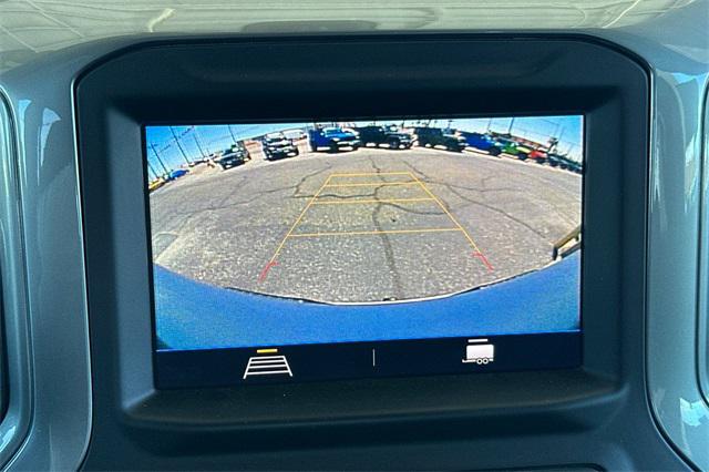 2021 Chevrolet Silverado 1500 2WD Crew Cab Short Bed Custom
