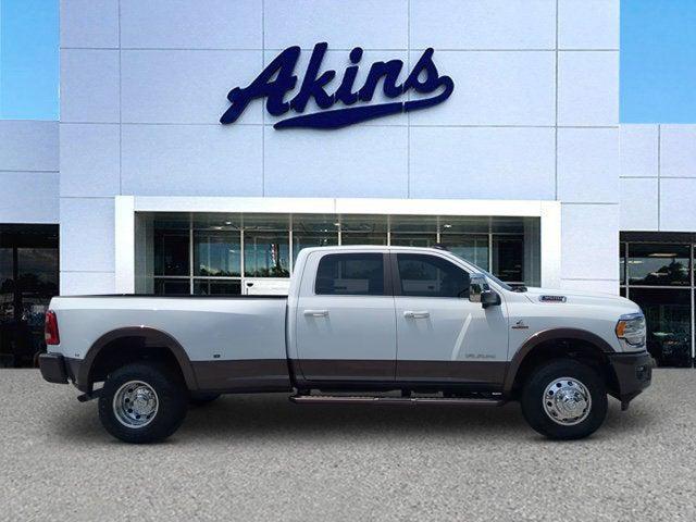 2023 RAM 3500 Limited Longhorn Crew Cab 4x4 8 Box