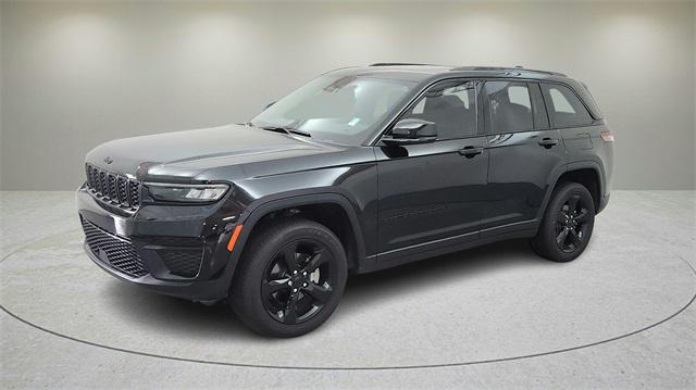 2023 Jeep Grand Cherokee Altitude 4x4
