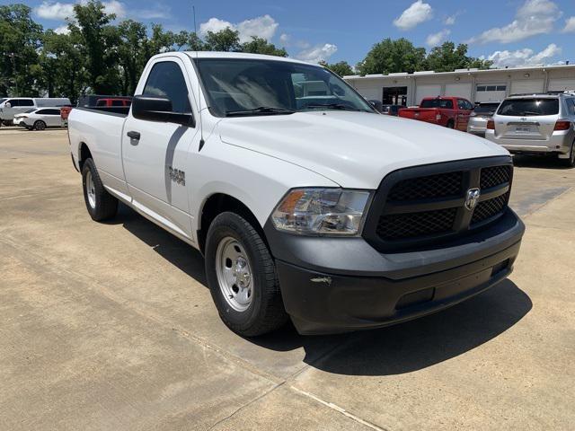 2017 RAM 1500 Tradesman Regular Cab 4x2 8 Box