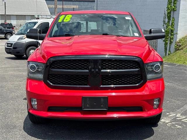 2018 RAM 1500 Night Crew Cab 4x4 64 Box