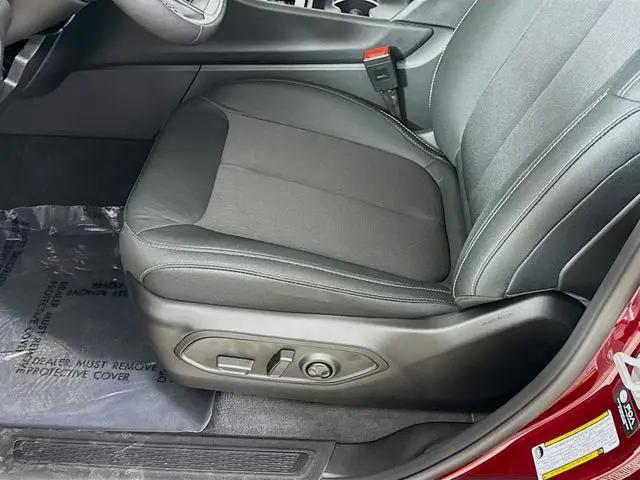 2025 Jeep Grand Cherokee L Laredo X 4x4