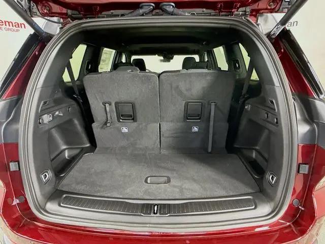 2025 Jeep Grand Cherokee L Laredo X 4x4
