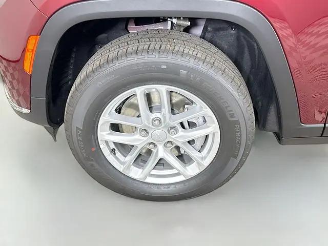 2025 Jeep Grand Cherokee L Laredo X 4x4