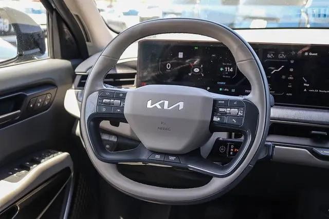 2026 Kia EV9 Wind