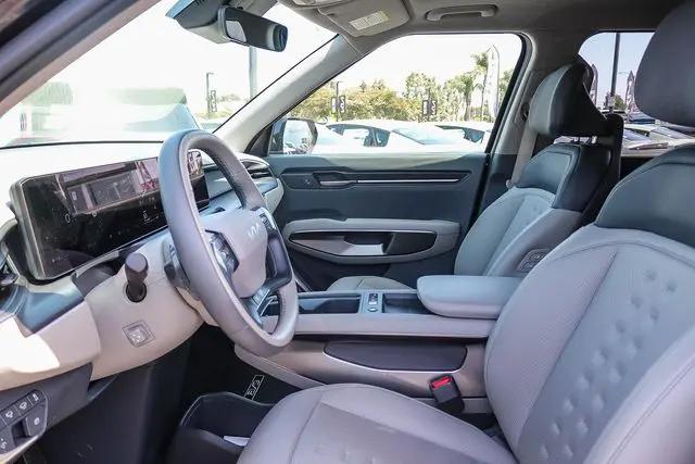 2026 Kia EV9 Wind