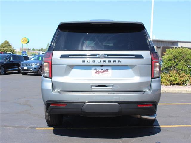 2023 Chevrolet Suburban 4WD Z71