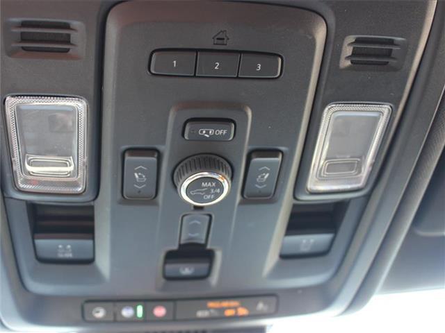 2023 Chevrolet Suburban 4WD Z71