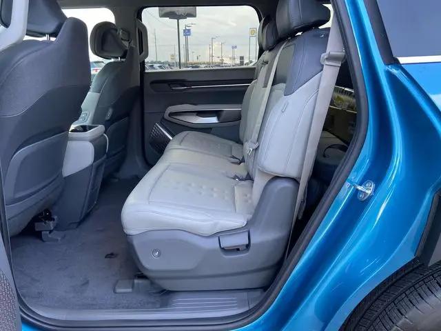 2026 Kia EV9 Wind