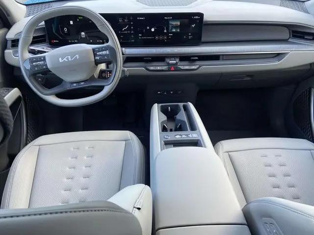 2026 Kia EV9 Wind