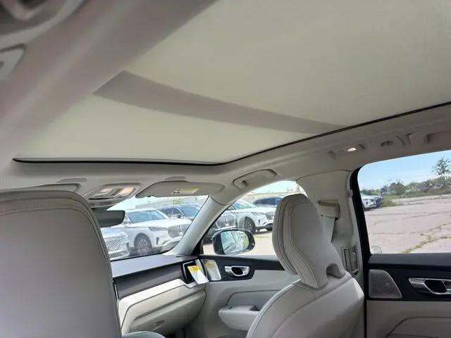 2026 Volvo XC60 Plug-In Hybrid Ultra, T8 AWD Electric/Gasoline, Dark