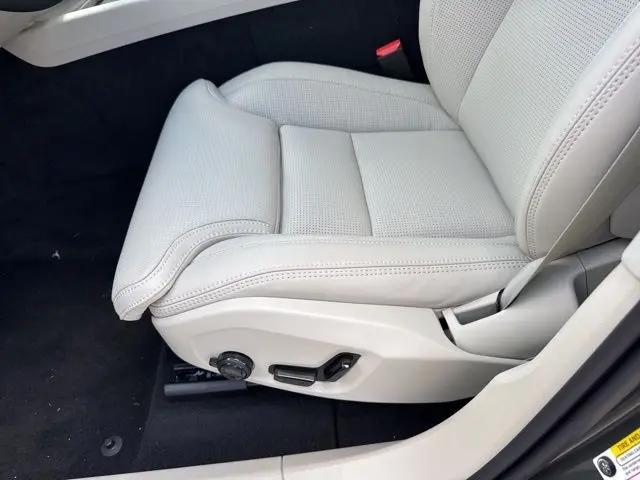 2026 Volvo XC60 Plug-In Hybrid Ultra, T8 AWD Electric/Gasoline, Dark