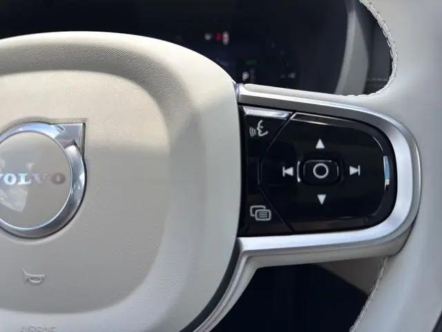 2026 Volvo XC60 Plug-In Hybrid Ultra, T8 AWD Electric/Gasoline, Dark