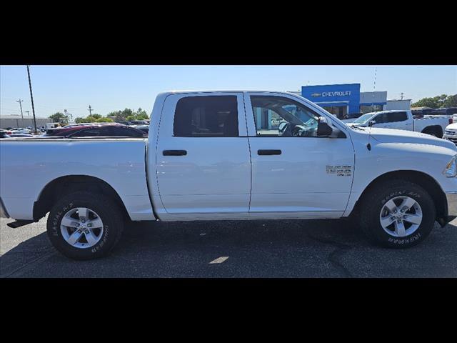 2023 Ram 1500 Classic SLT Crew Cab 4x4 5'7" Box