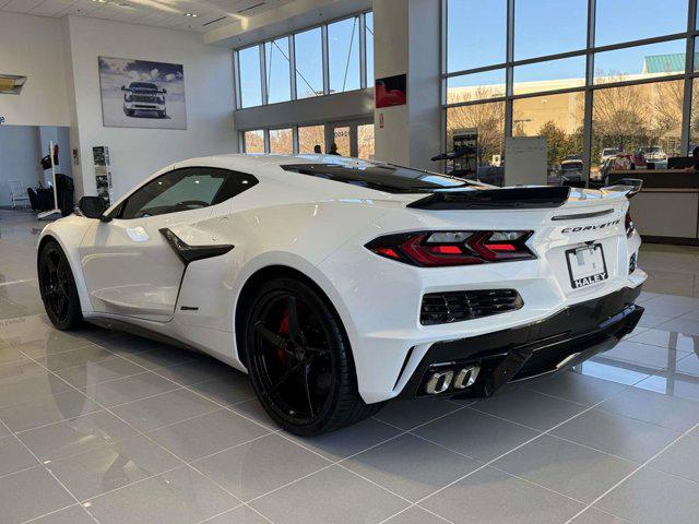 2025 Chevrolet Corvette E-Ray RWD Coupe 2LZ