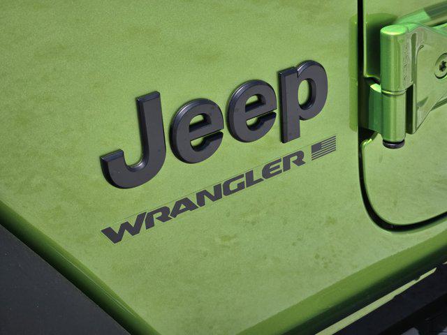 2025 Jeep Wrangler 4-Door Summit 4x4